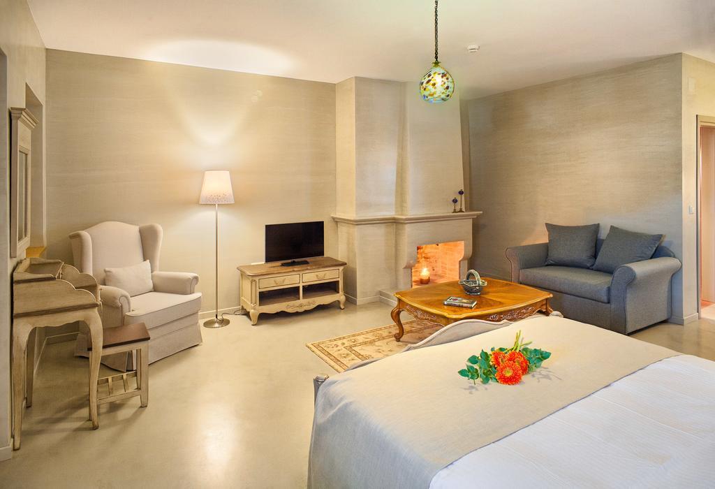 Haones Suites Ioannina Room photo